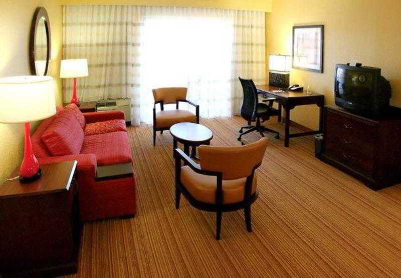 Courtyard By Marriott Rock Hill Hotel Værelse billede