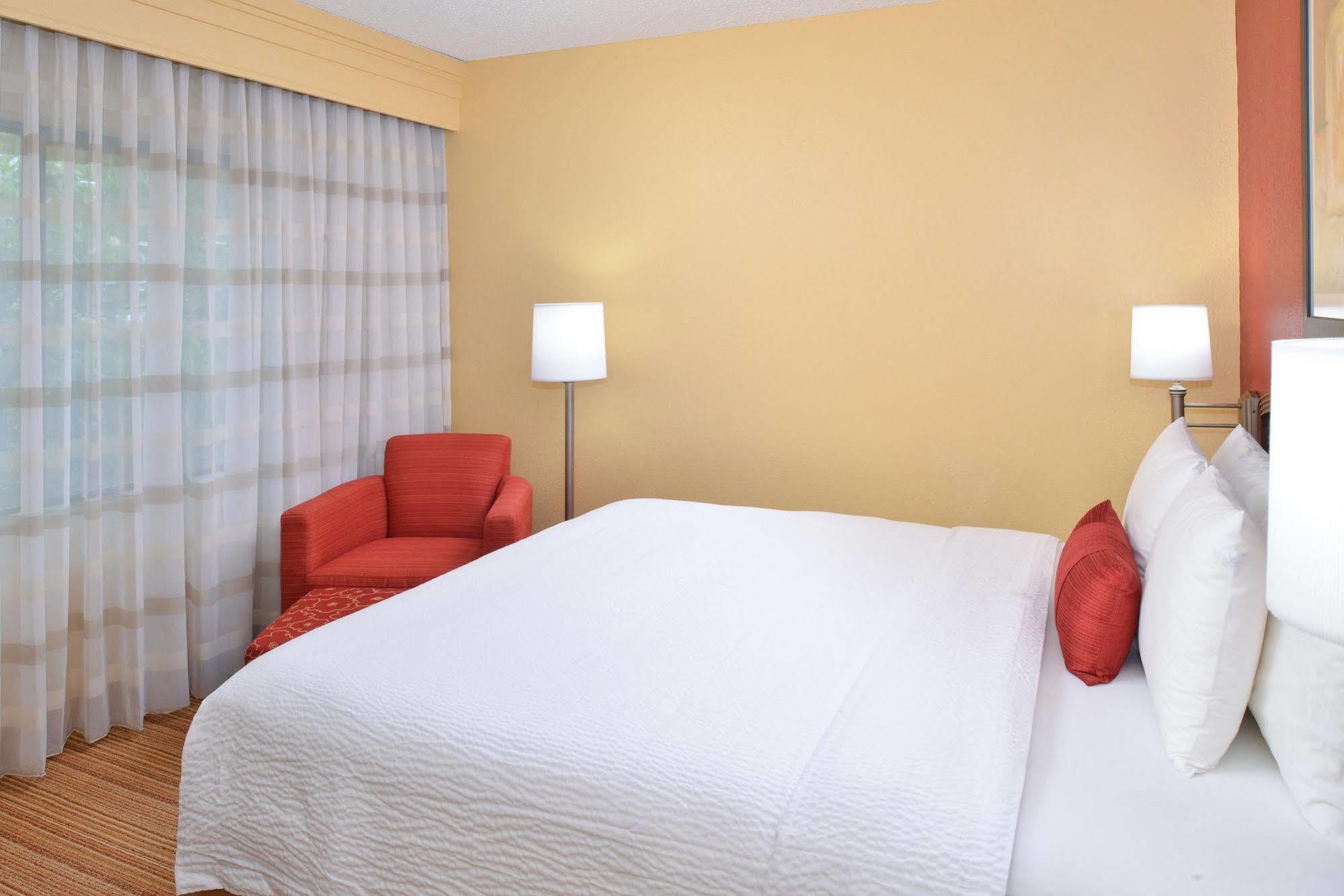 Courtyard By Marriott Rock Hill Hotel Eksteriør billede