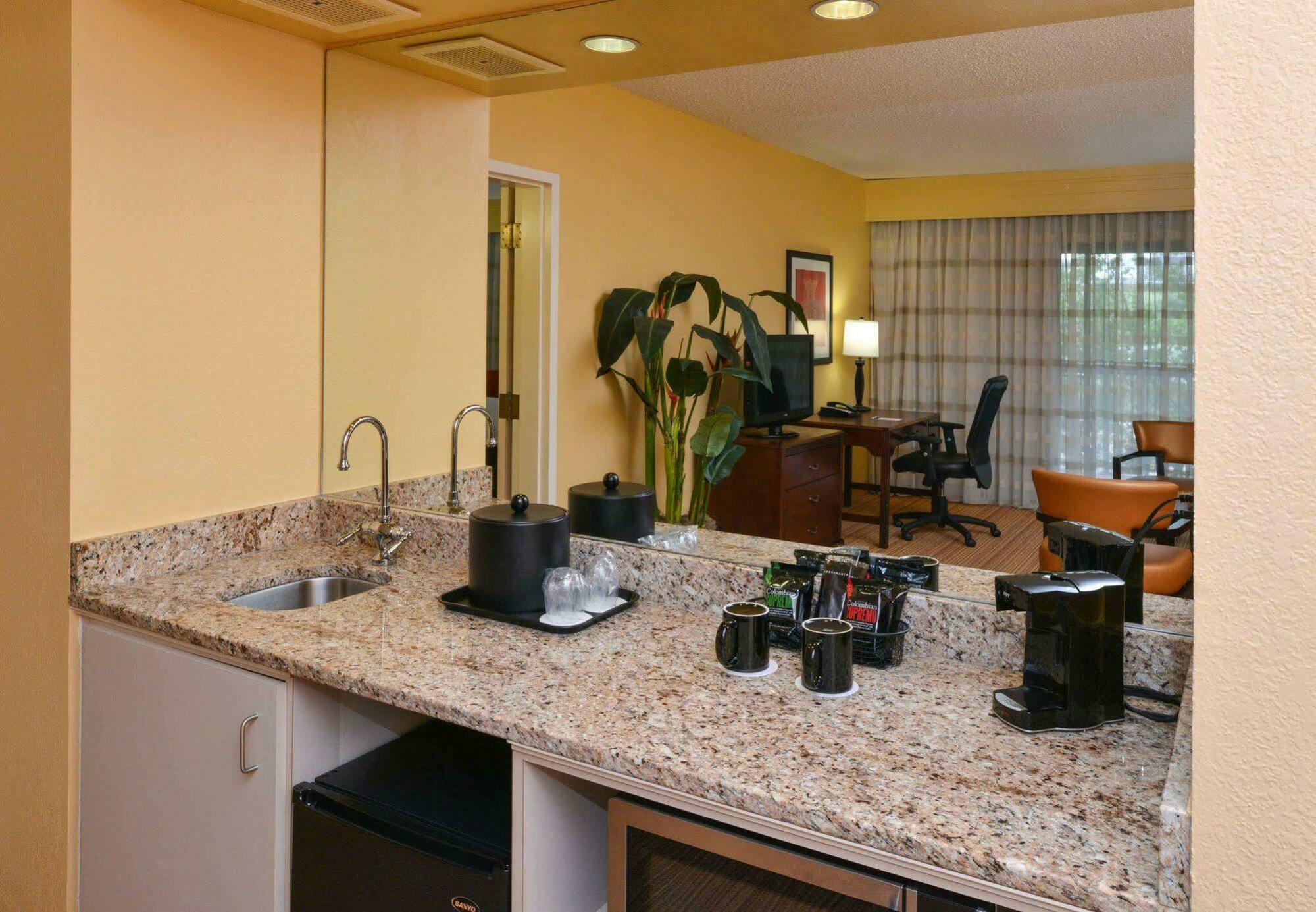 Courtyard By Marriott Rock Hill Hotel Eksteriør billede